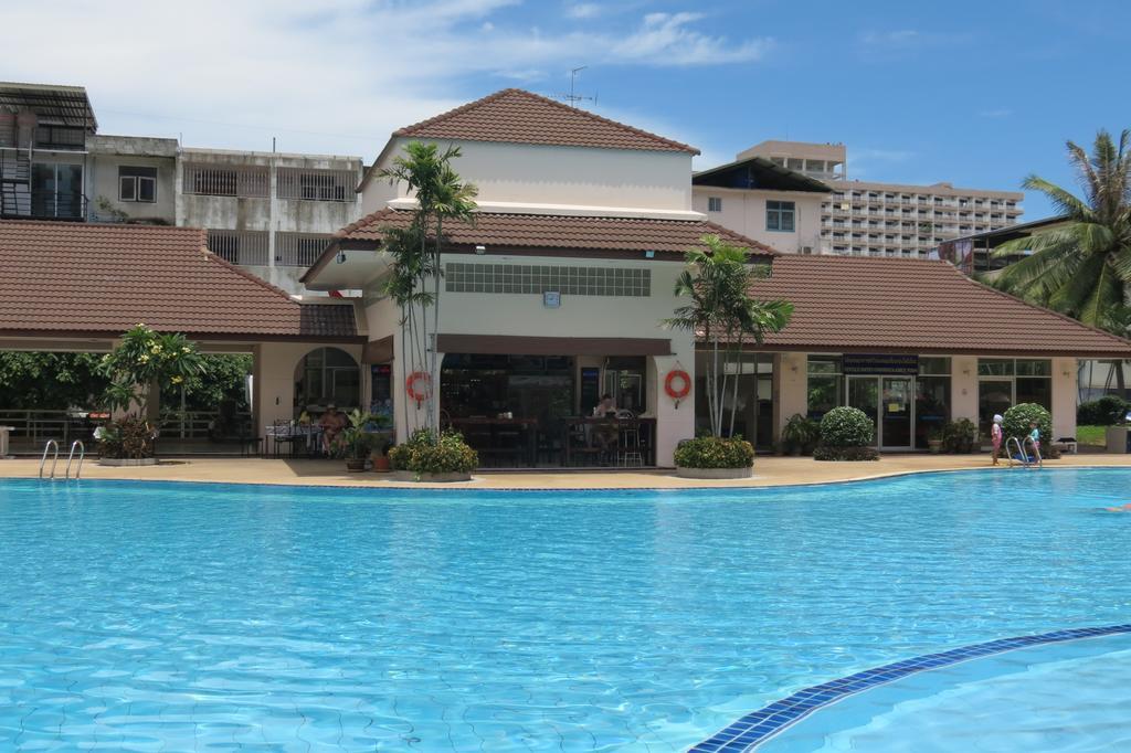 View Talay 1B Studio Pattaya Exteriör bild