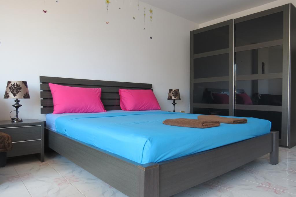 View Talay 1B Studio Pattaya Rum bild