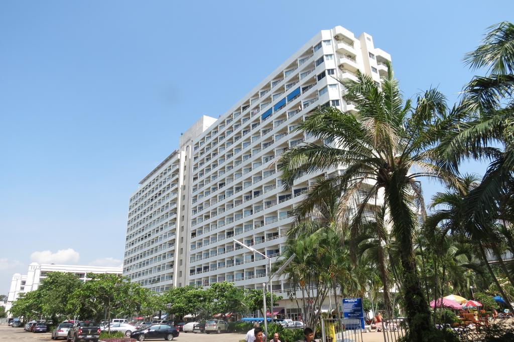View Talay 1B Studio Pattaya Exteriör bild